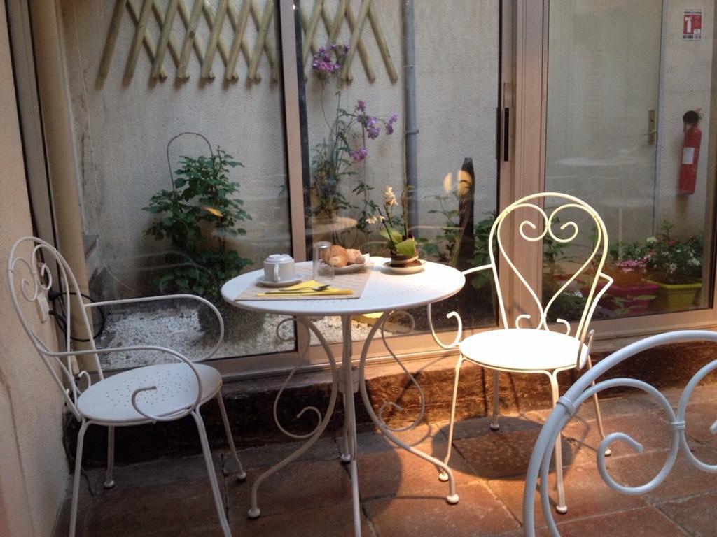 Patio Wilson Hotel