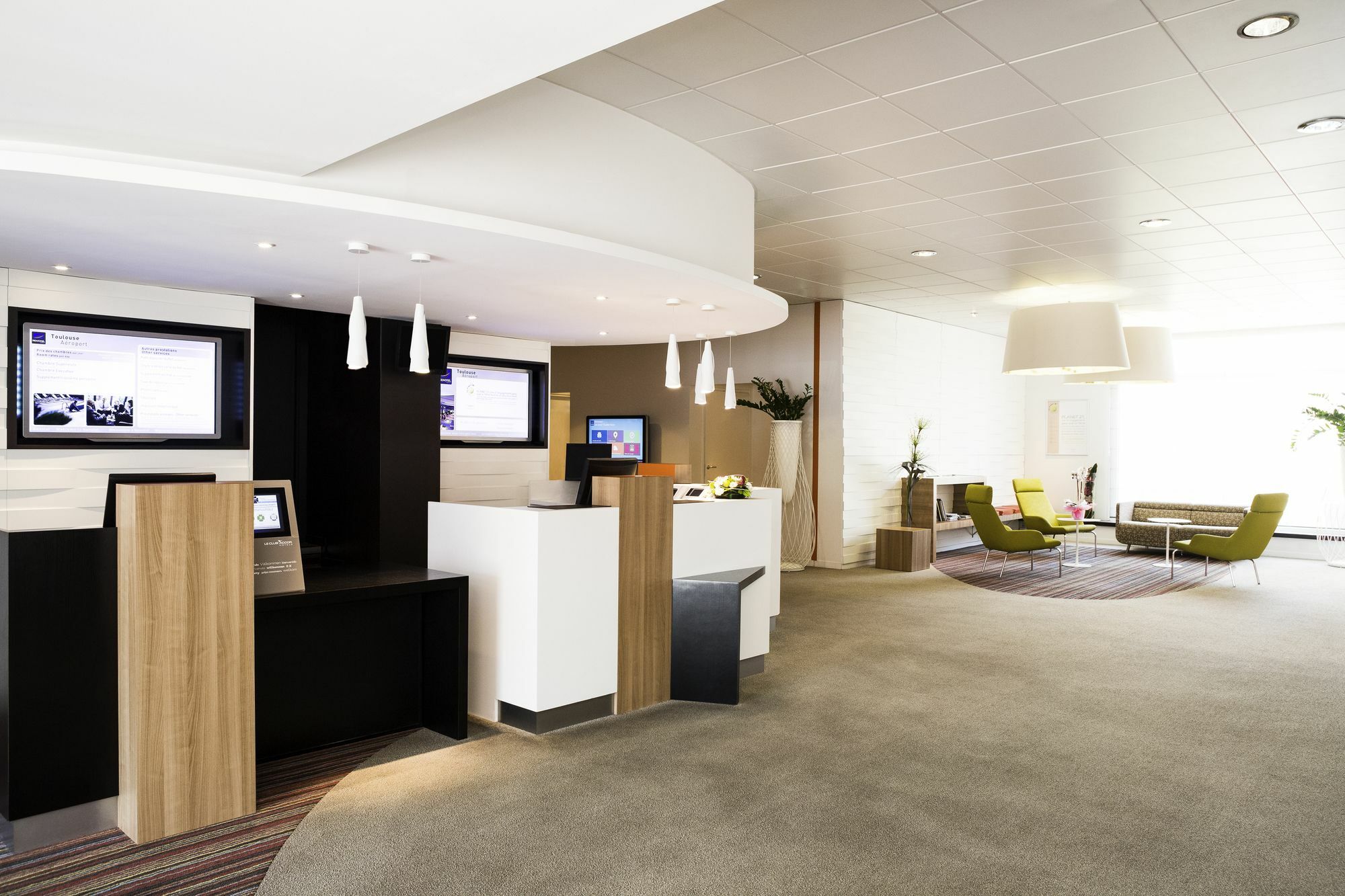Novotel Purpan Aéroport 4*