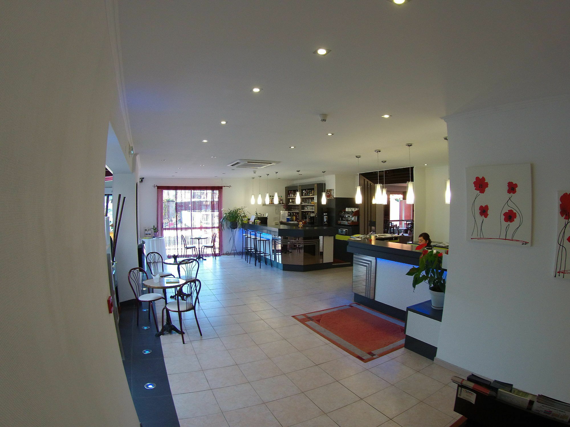 Hotel L'initial 4*