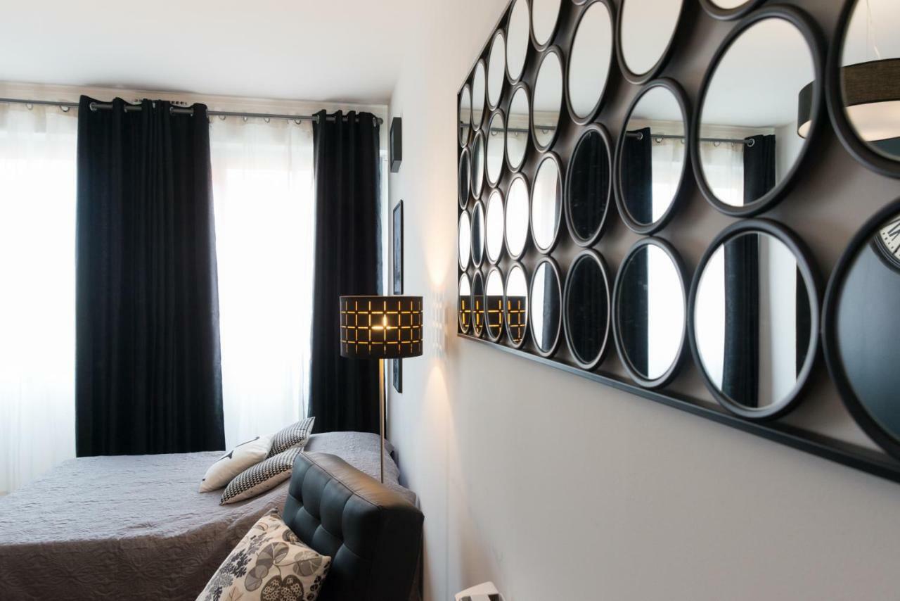 Black Loft Ramblas Centre Apartamento *