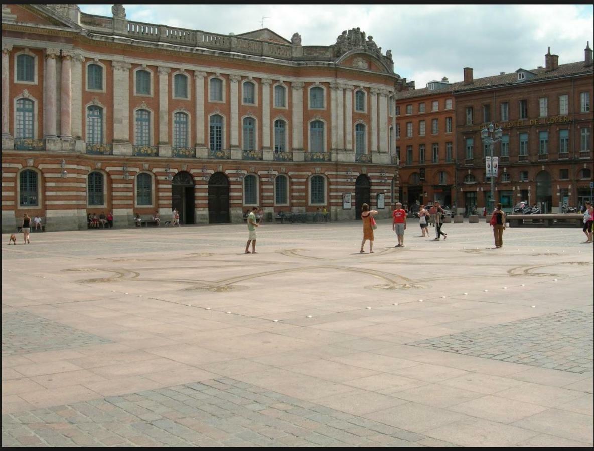L'ecrin - Place Du Capitole Toulouse-parking Et Petit Dejeuner Inclus Apartment