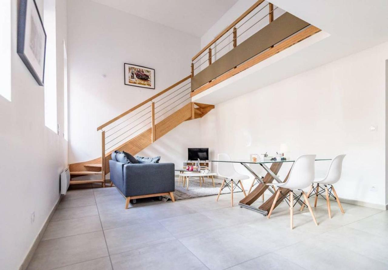 002 - Duplex Moderne - Jeanne D Arc, Appartement *