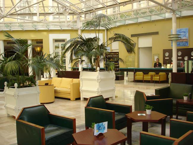 Hotel Centre 3*