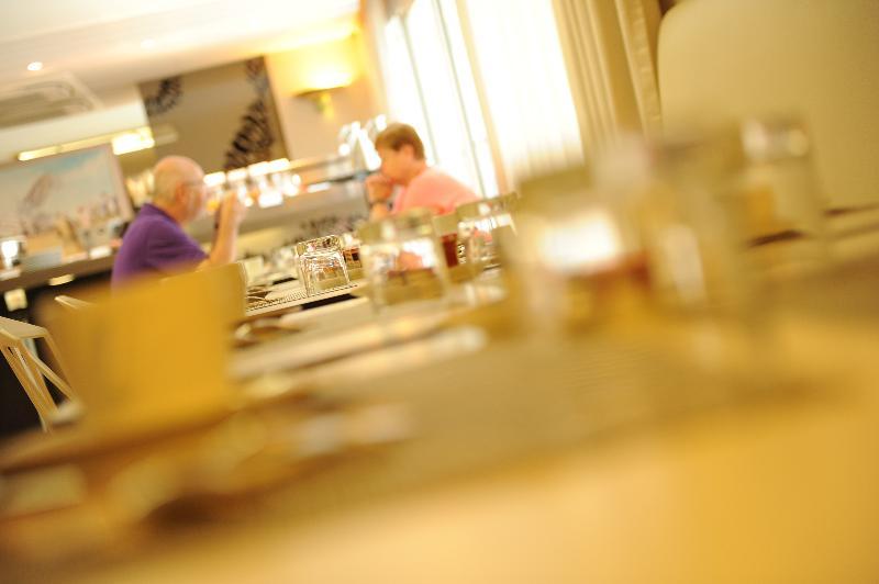 Mermoz Hotel 4*