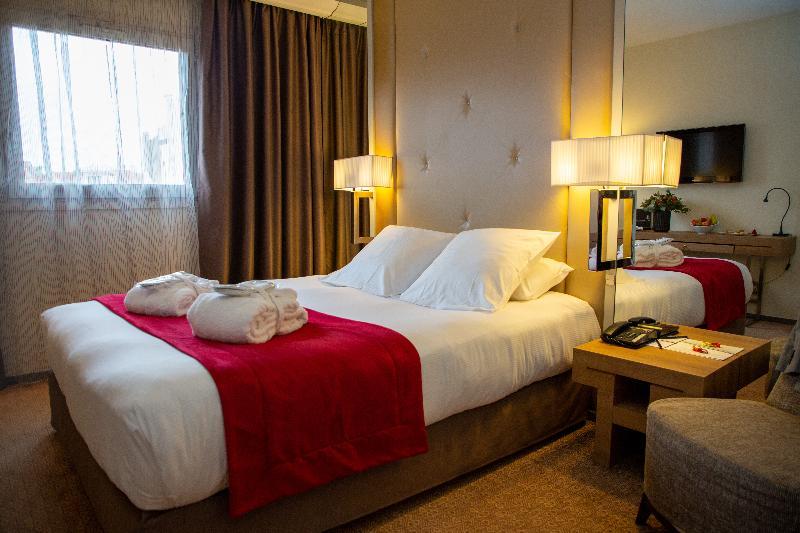 Mermoz Hotel