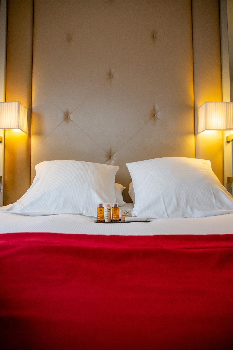 Hotel Mermoz 4*
