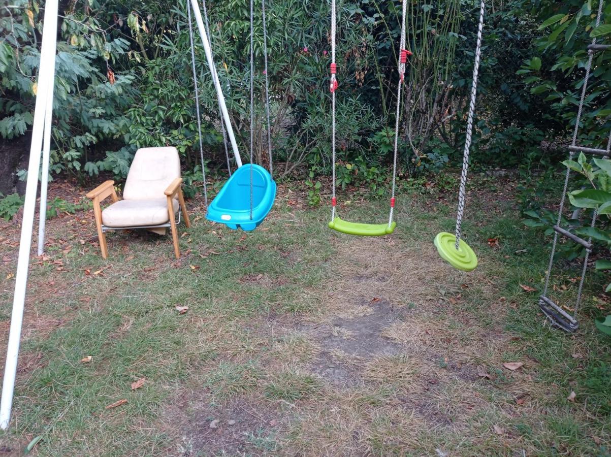 Indépendant, 4 Personnes, *