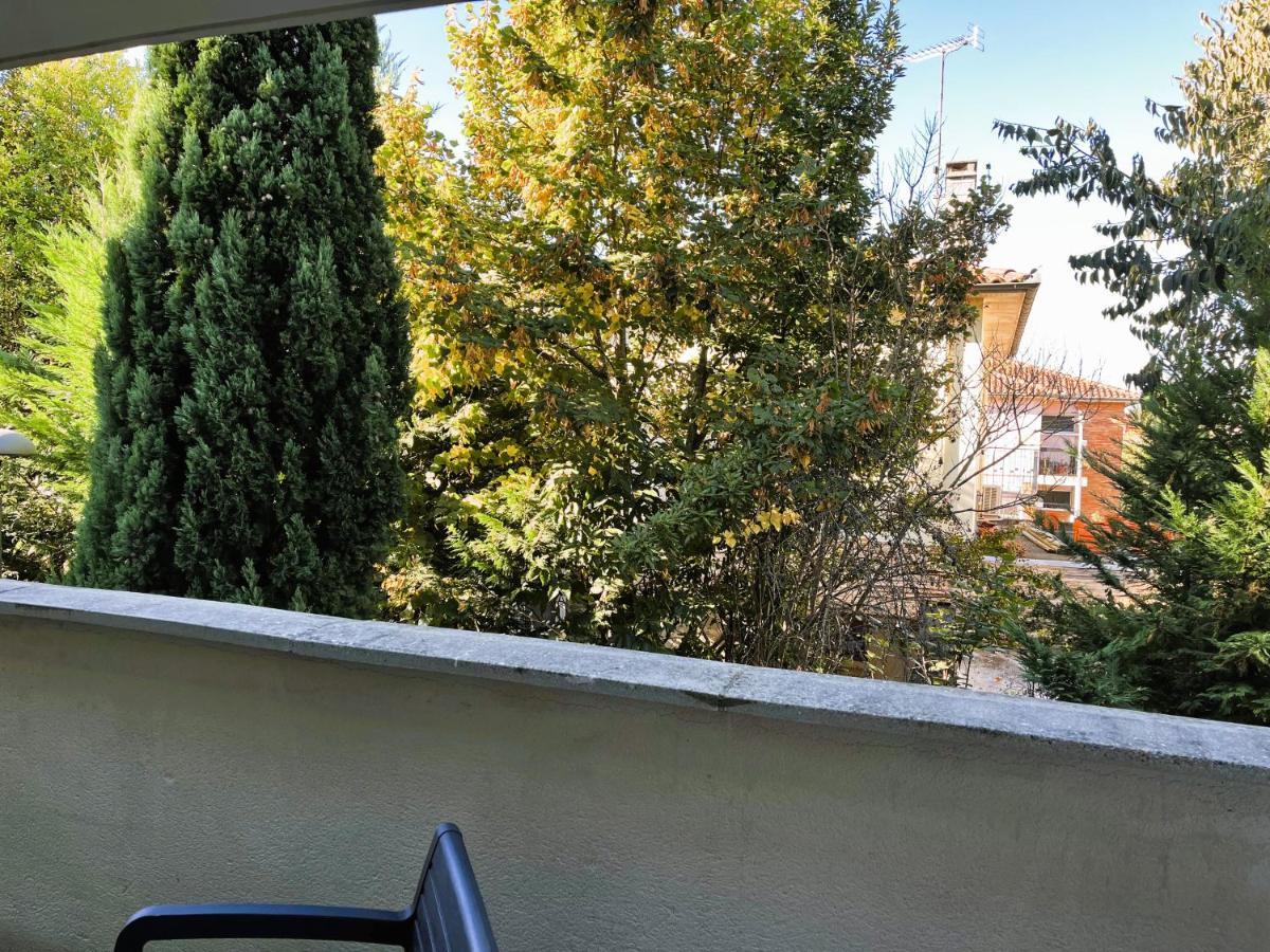 Appartement T3 Verdoyant Et Lumineux A 10 Minutes Des Metros Roseraie Et Argoulets