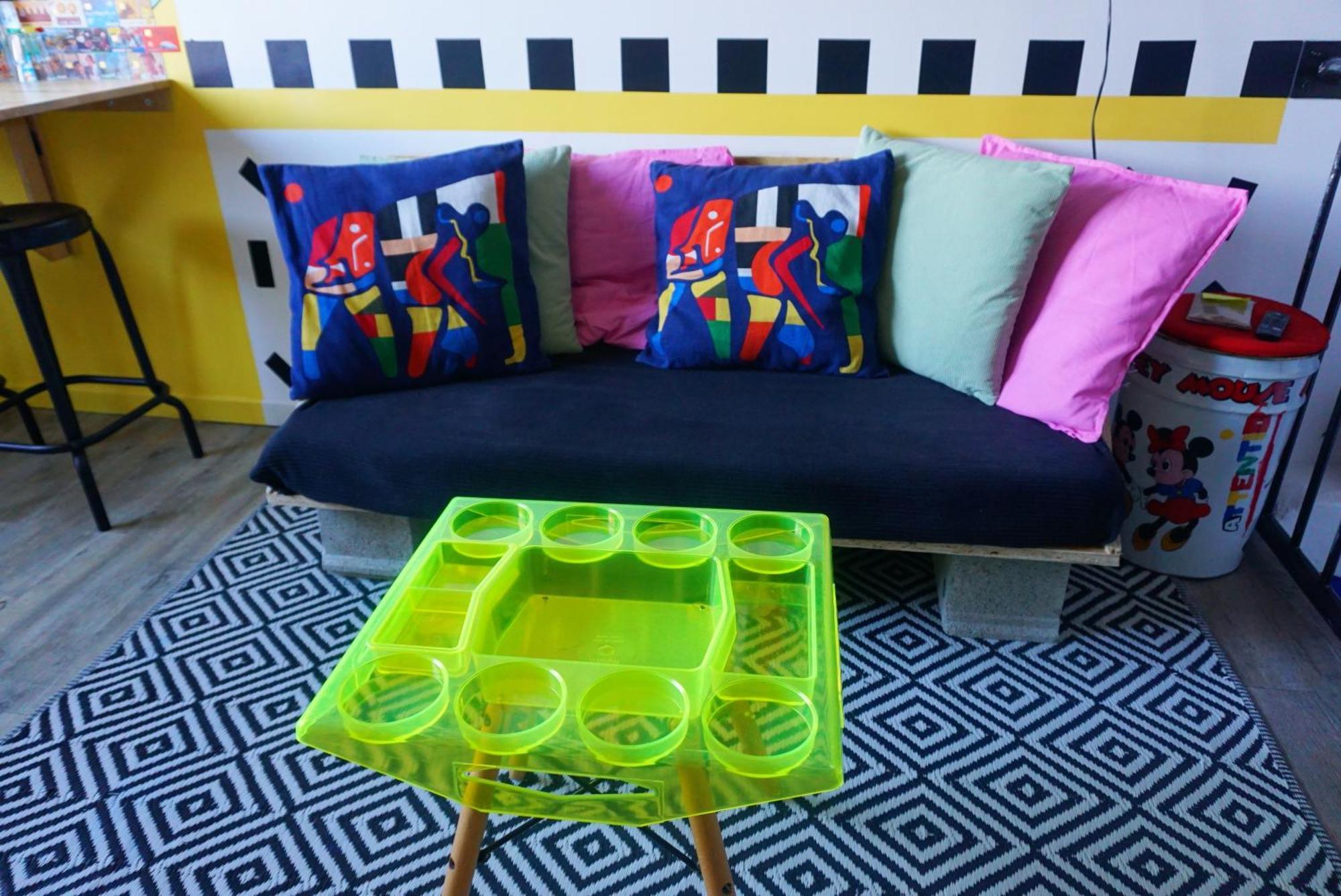 La Ninetiesroom - Atypique Avec Salle De Bain Et Wc Prives - Tv Wifi Console Jeux - Parking Gratuit Séjour chez l'habitant Toulouse