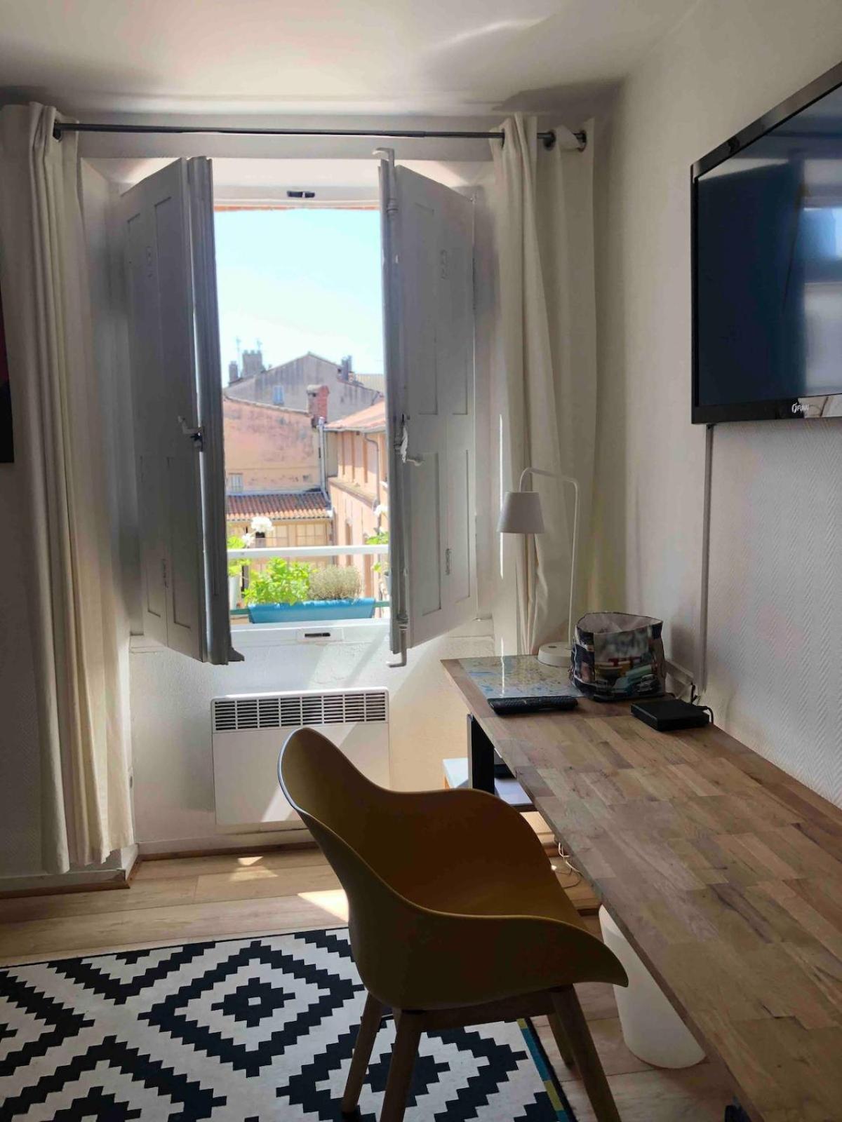 Beautiful Flat On Capitole Place *