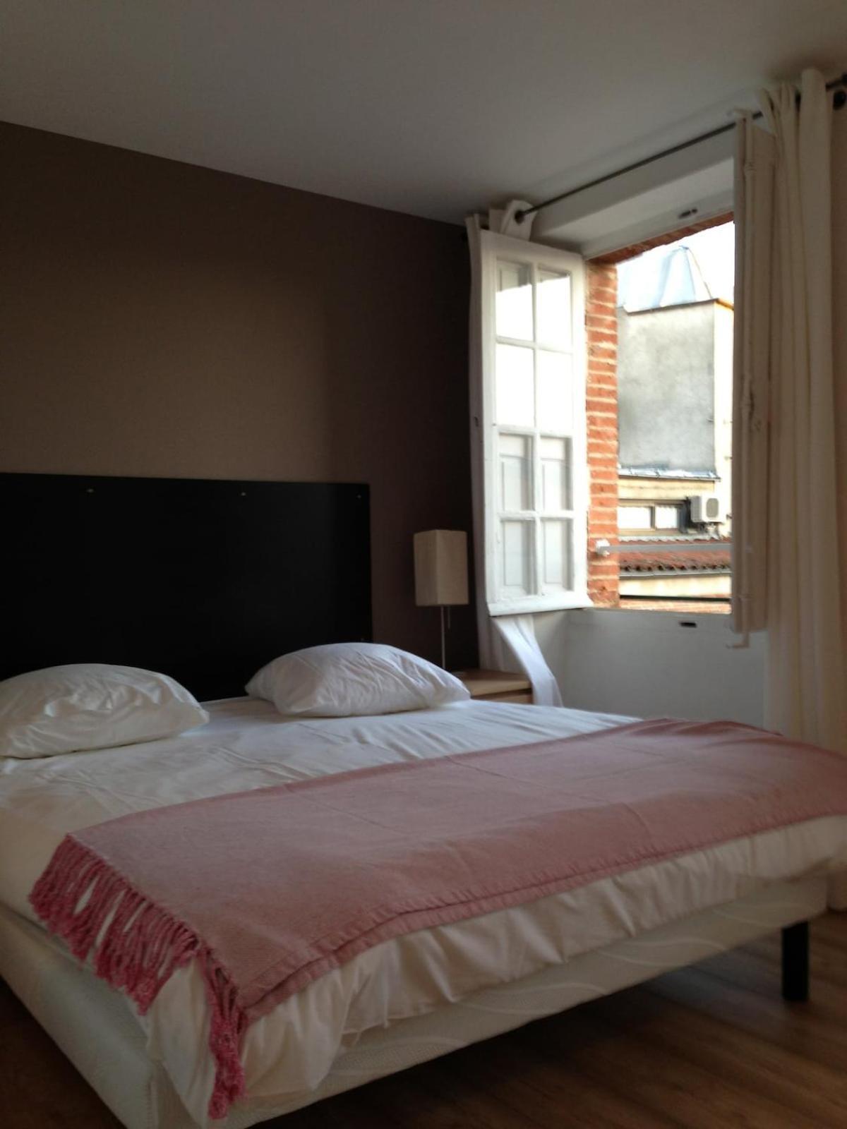 Beautiful Flat On Capitole Place