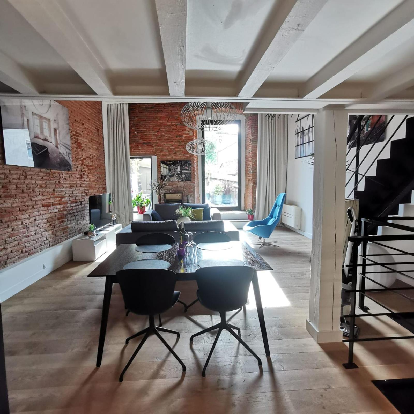 Appartement Exceptional T3 With Terrace In Hypercentre