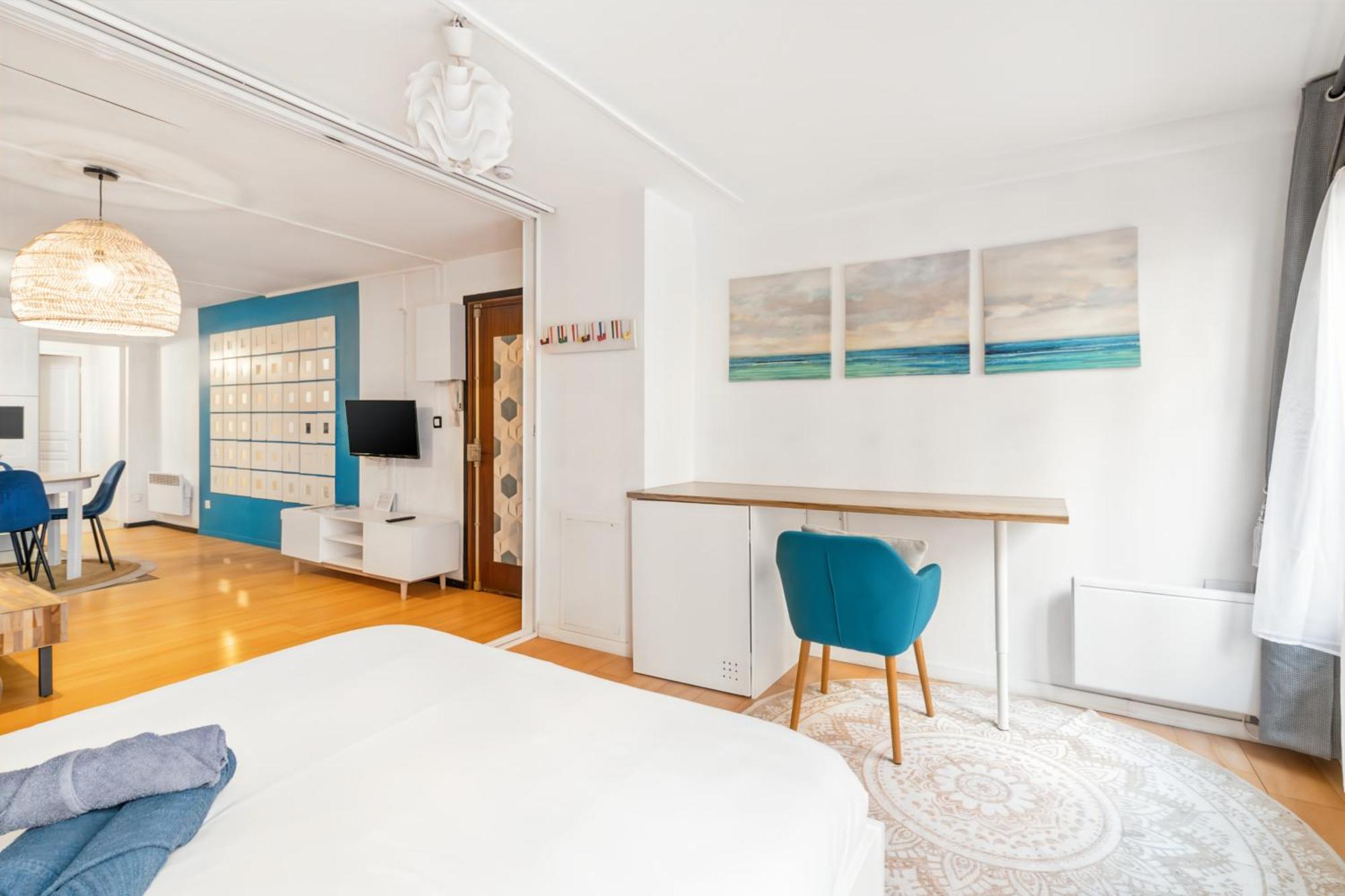 2 Pieces Spacieux Hyper-centre Apartment *