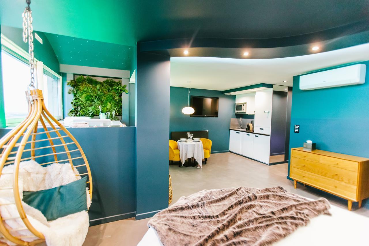 Parenthese Concept * Toulouse