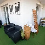 Chouette , Un Logement T3 Cozy Tout Proche Du Metro Et Parking Prive A Disposition