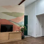 Appartement Refait A Neuf A Proximite Du Centre Ville