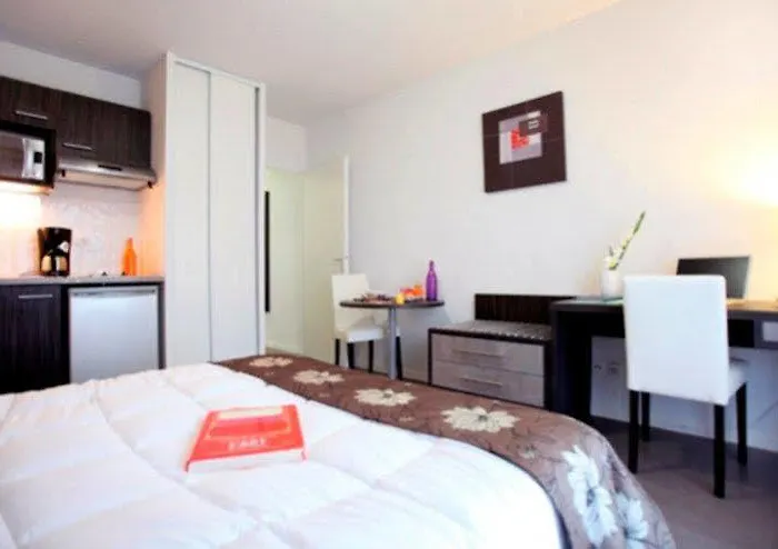Park And Suites Confort Toulouse Lhers