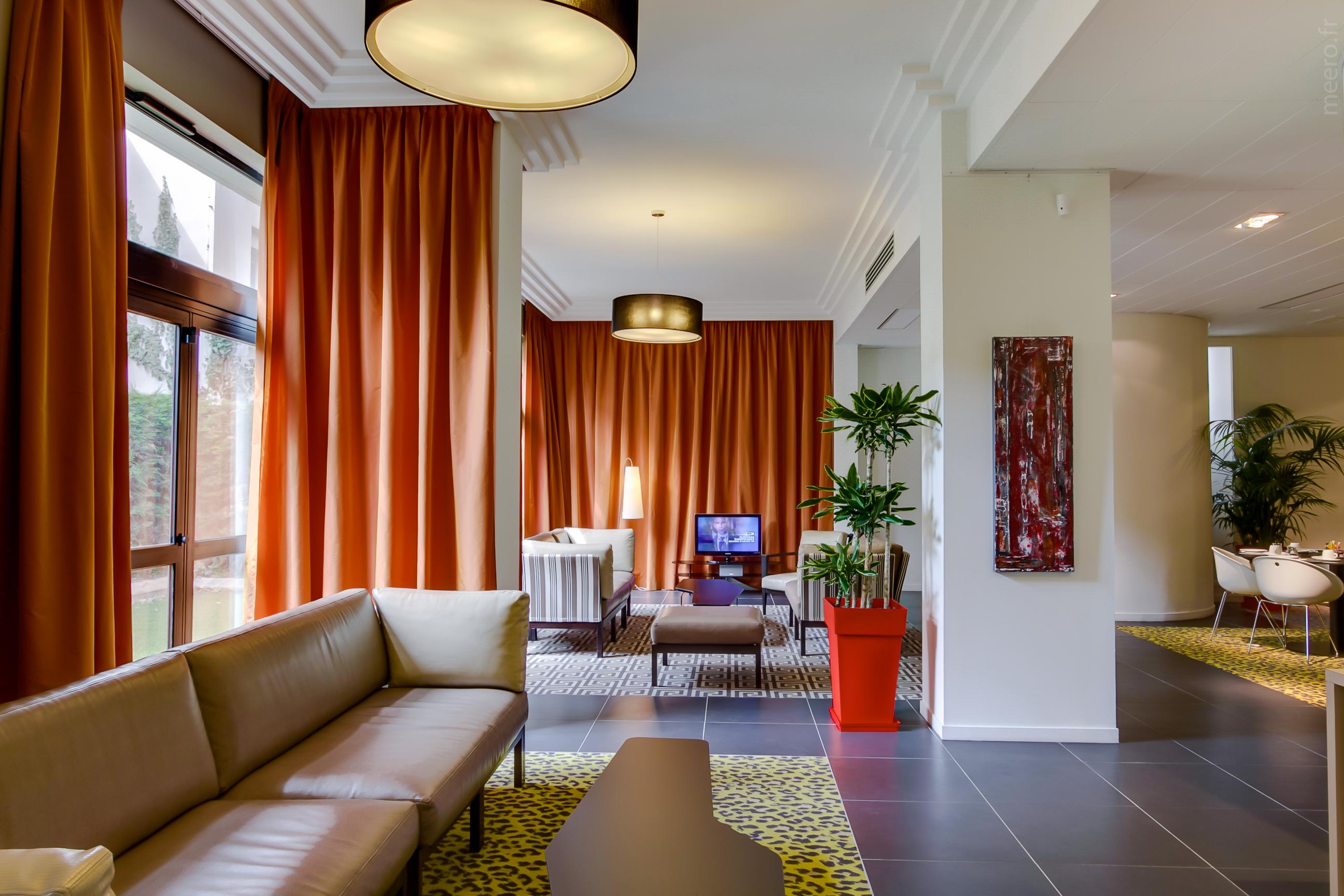 Apartahotel Privilège Saint Exupéry 4*
