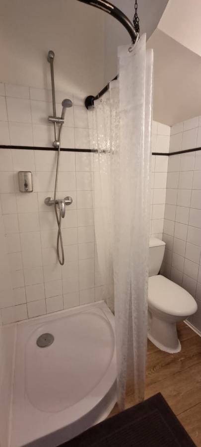 Studio En Rdc - Quai De Garonne - Capitole - Wifi *