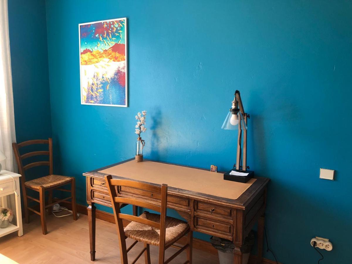 Habitación en casa particular Avec Piscine *