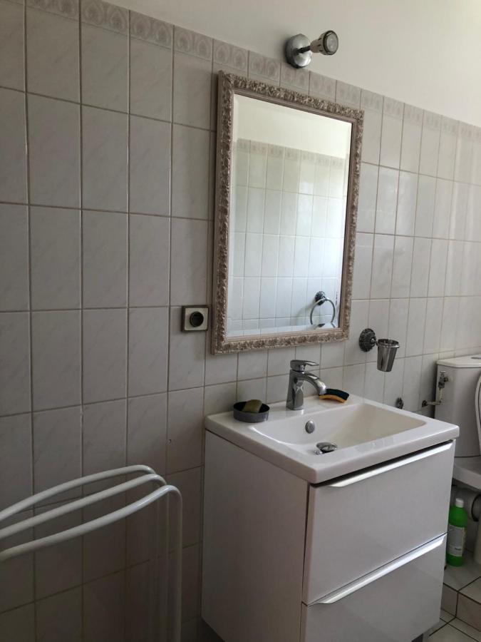 Habitación en casa particular Avec Piscine