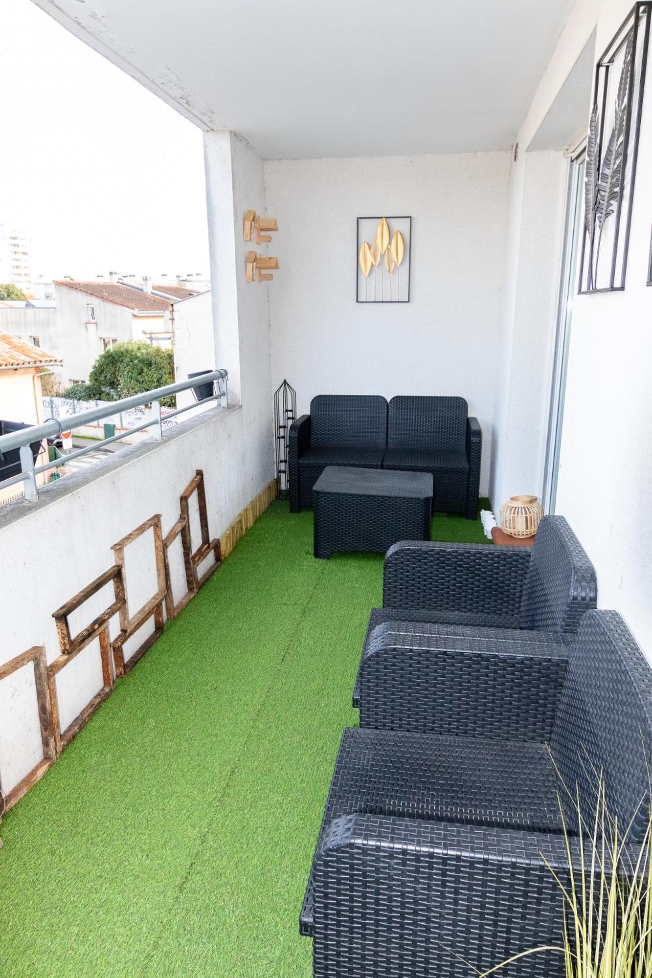 Chouette , Un T3 Cozy Proche Du Metro Et Parking Prive A Disposition Toulouse