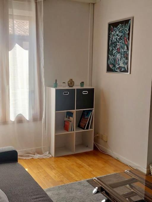 Appartement Grand T2 Pont Des Demoiselles *