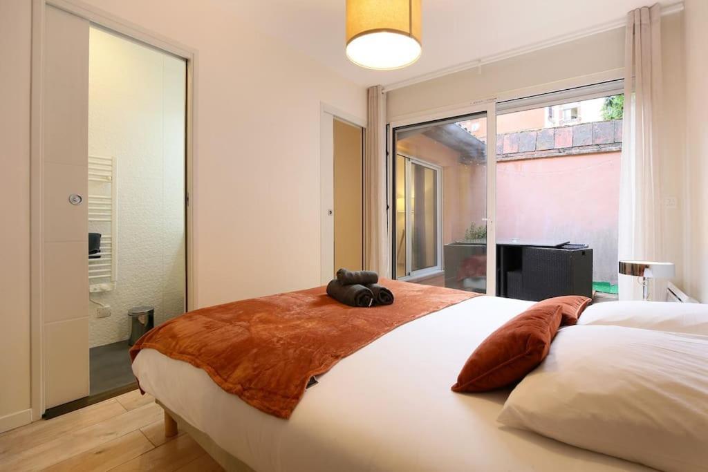 New - Rare - Le Patio - 300 M Capitole Apartment