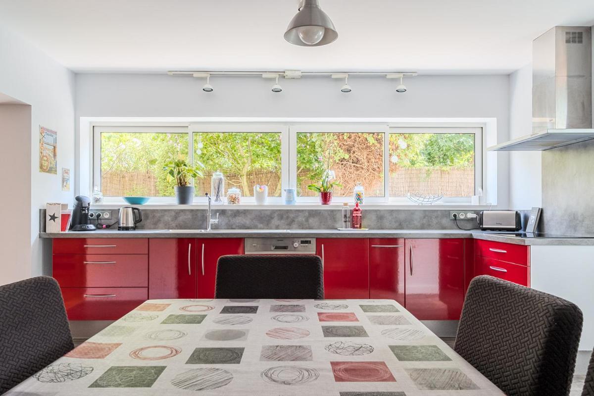 T5 Renove Avec Bureau Jardin Et Parking En Centre Toulouse