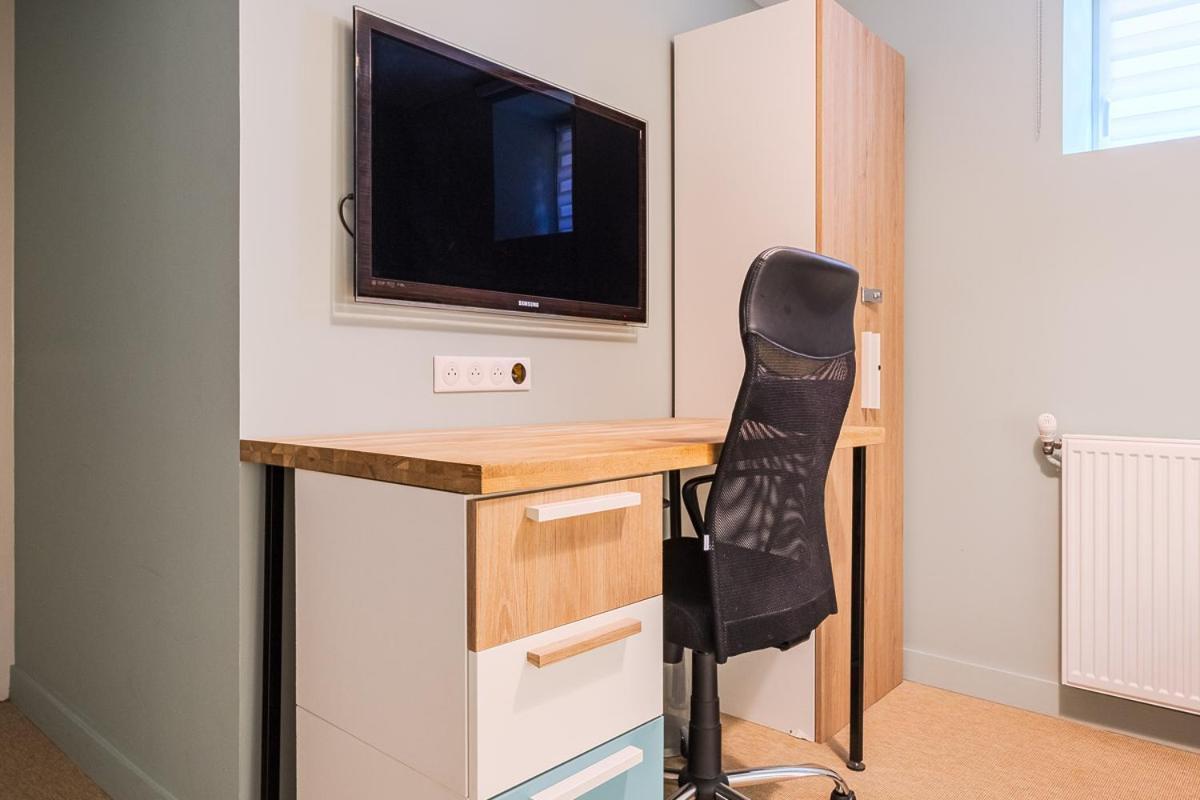 T5 Renove Avec Bureau Jardin Et Parking En Centre Apartment