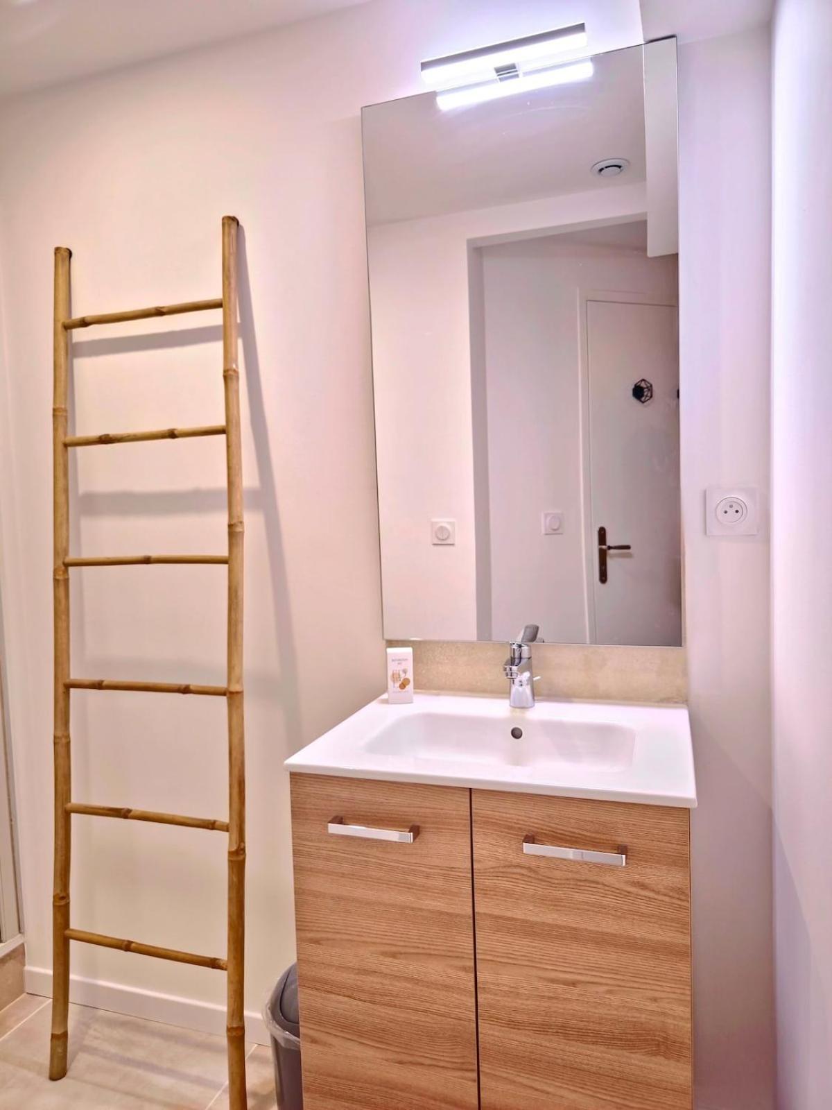 Appartement Les De Sandrine Avec Salle D'eau Privee - Partage De 3