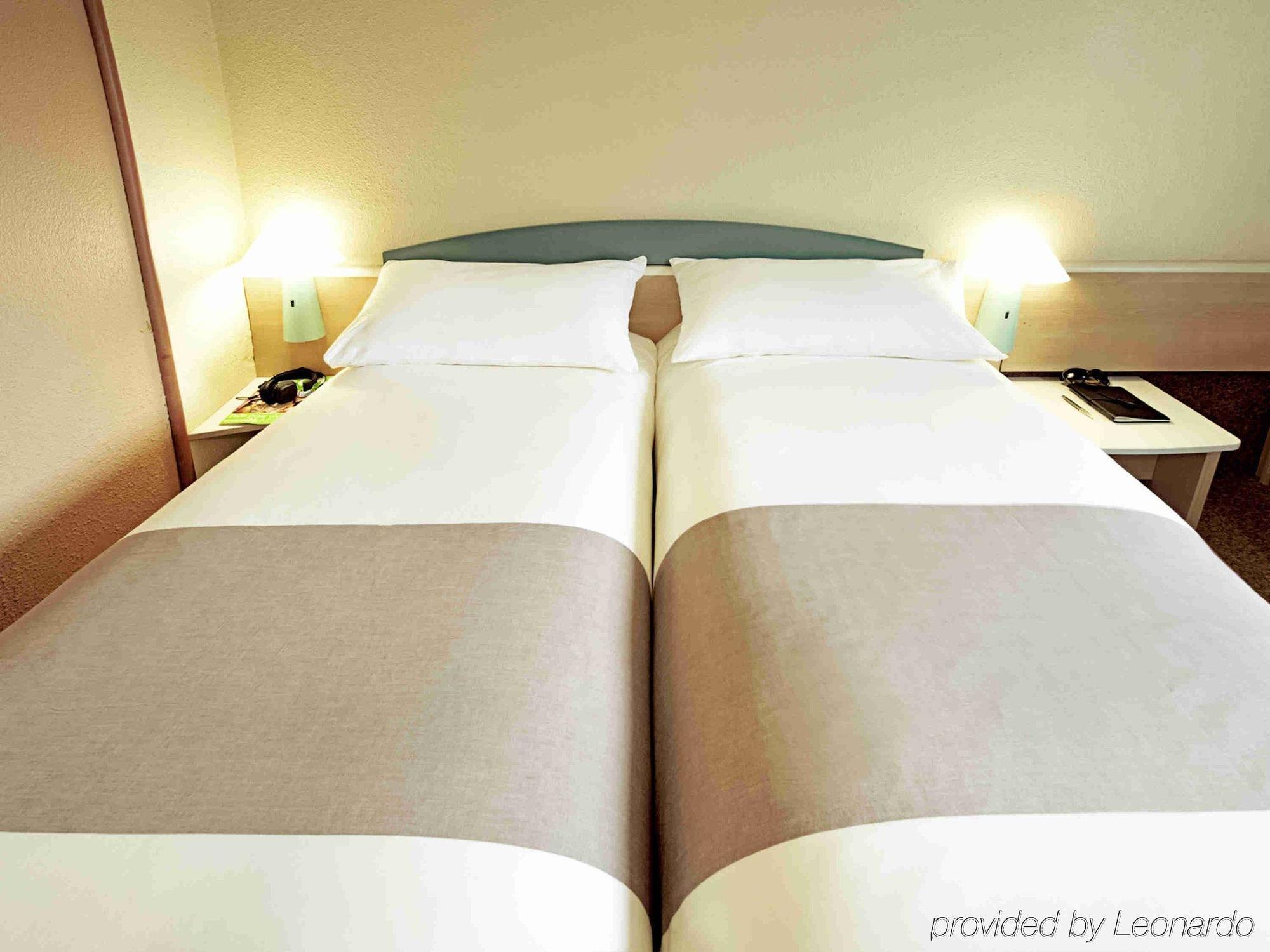 Ibis Hotel 3*