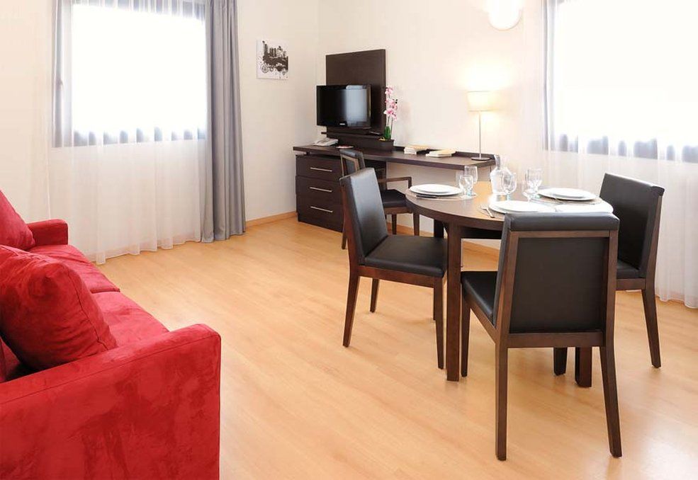 Aparthotel Residhome 3*